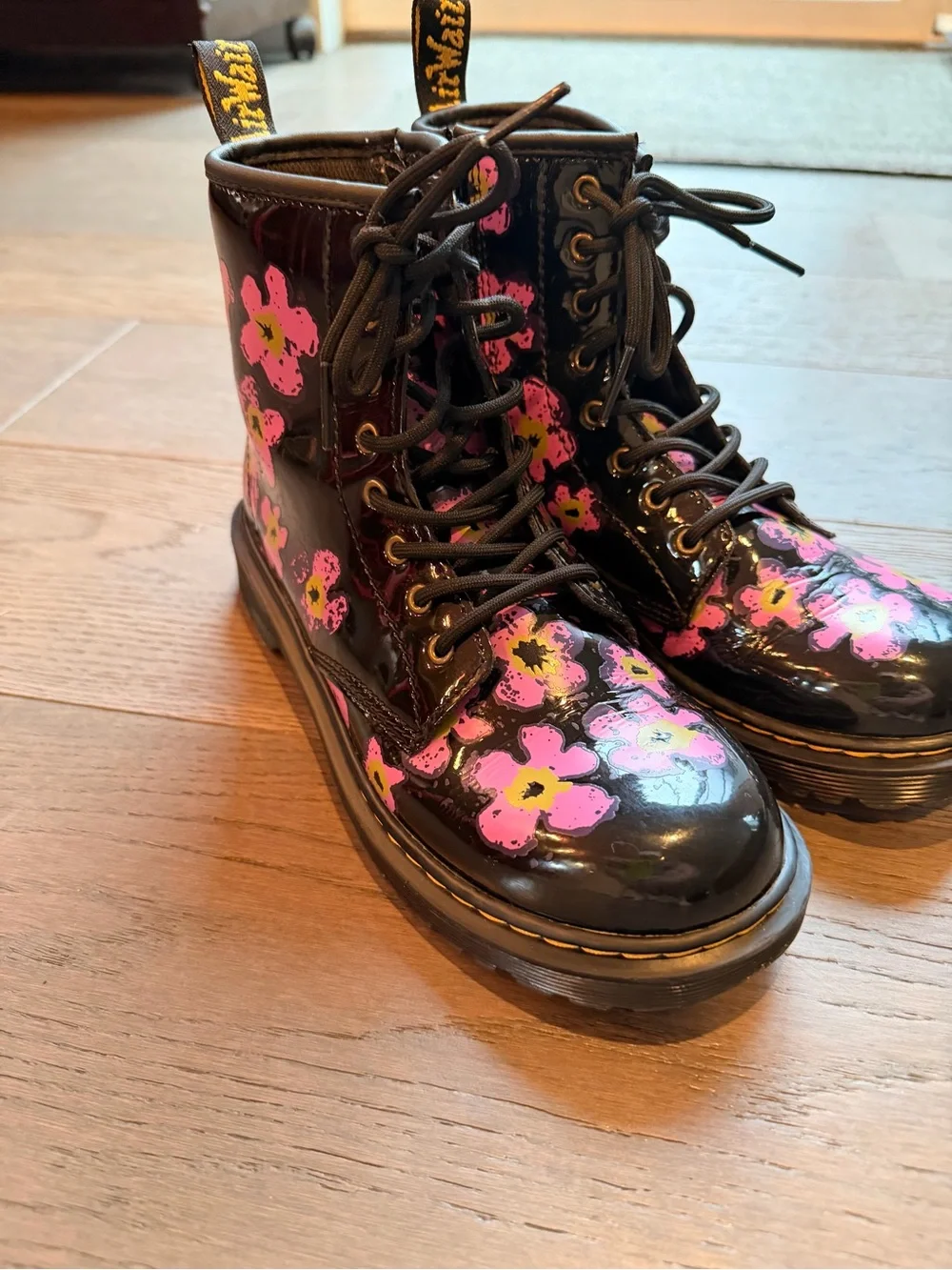 Dr. Martens eye catching